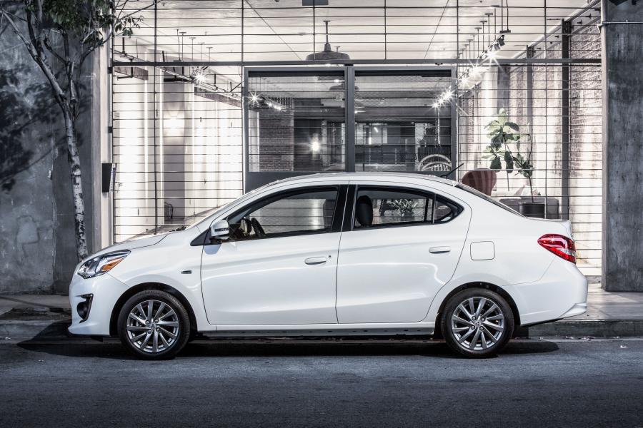  Mitsubishi Mirage G4 2016 года  (NA) (фото 23 из 39)